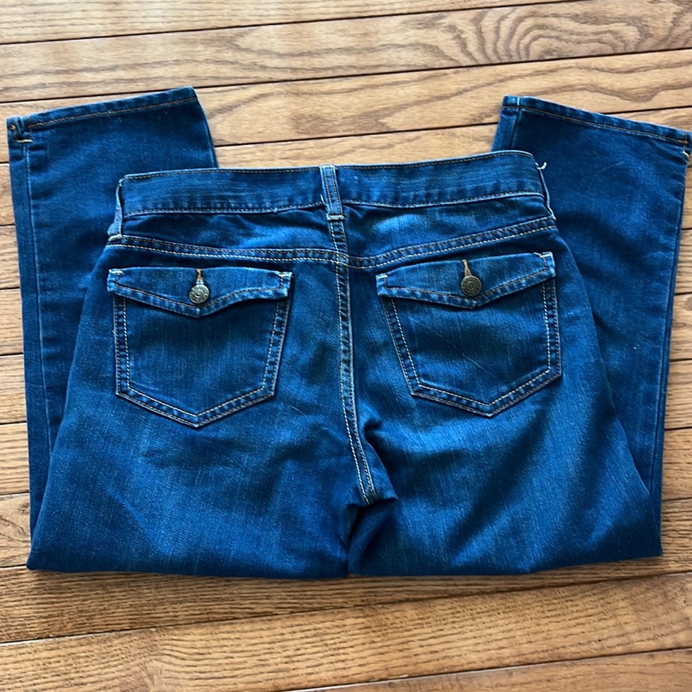💥 Old Navy Denim Capris 👖 - Picture 3 of 6